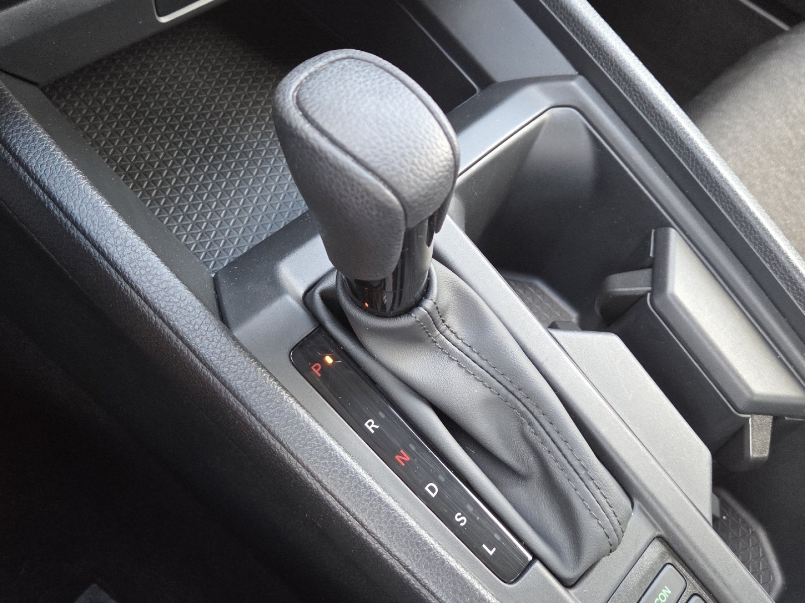 Used 2024 Honda Accord EX image 28