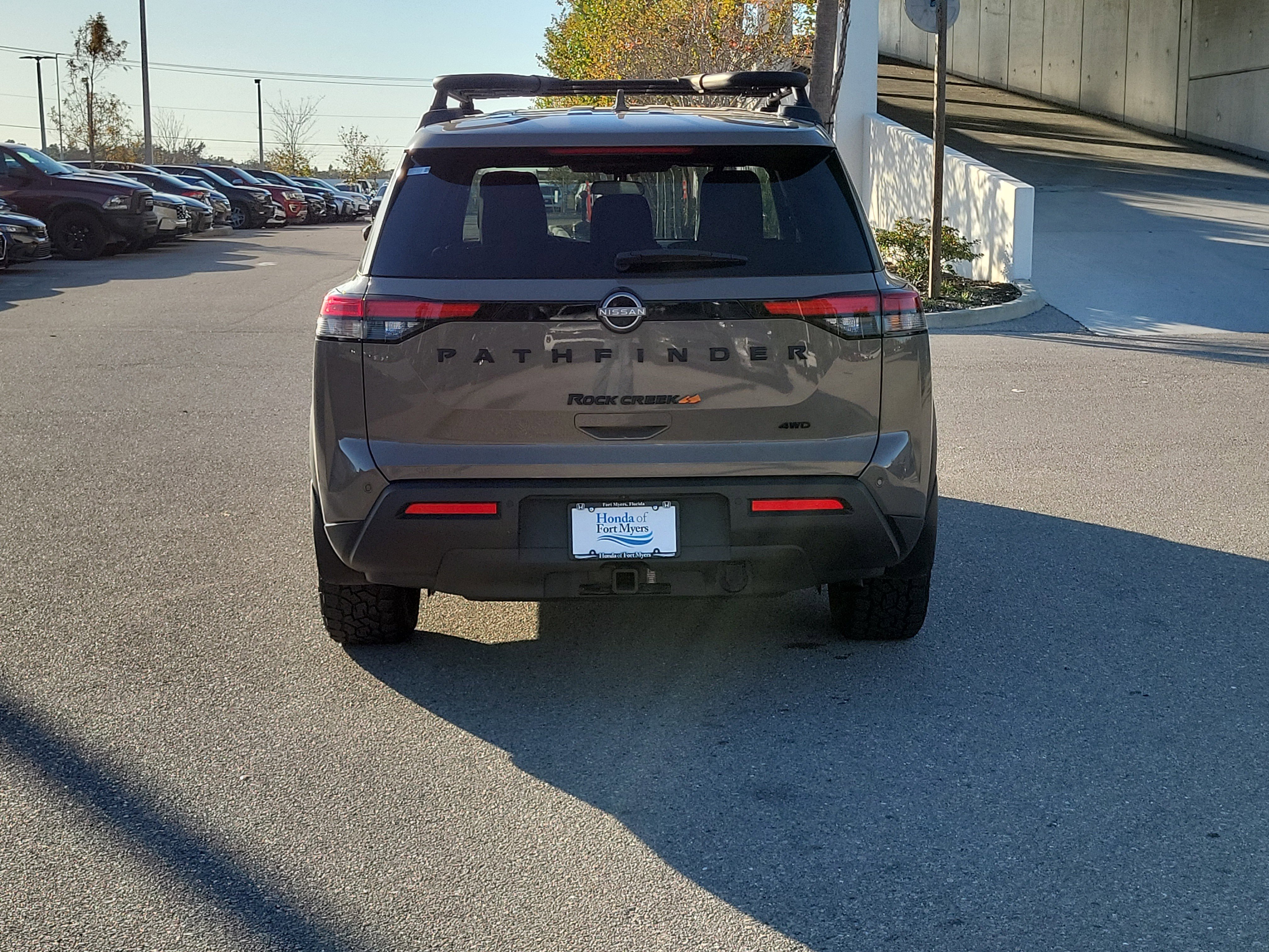 Used 2023 Nissan Pathfinder Rock Creek image 5