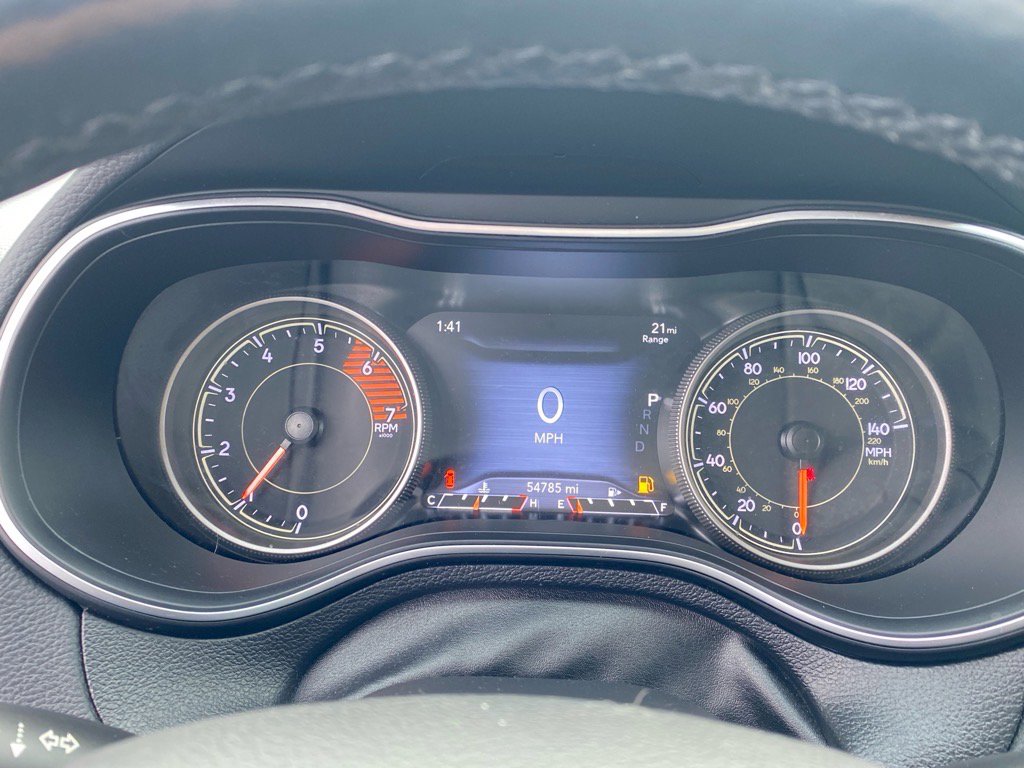 Used 2020 Jeep Cherokee Limited image 19