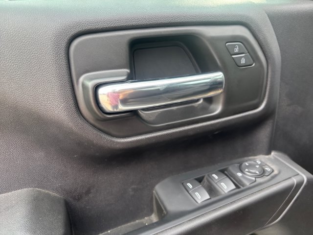 Used 2024 Chevrolet Silverado 1500 Custom Trail Boss AWD/4WD image 27