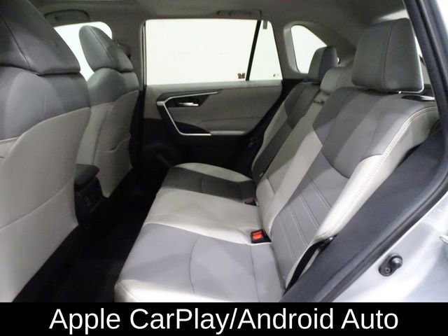 Used 2021 Toyota RAV4 XLE Premium image 13