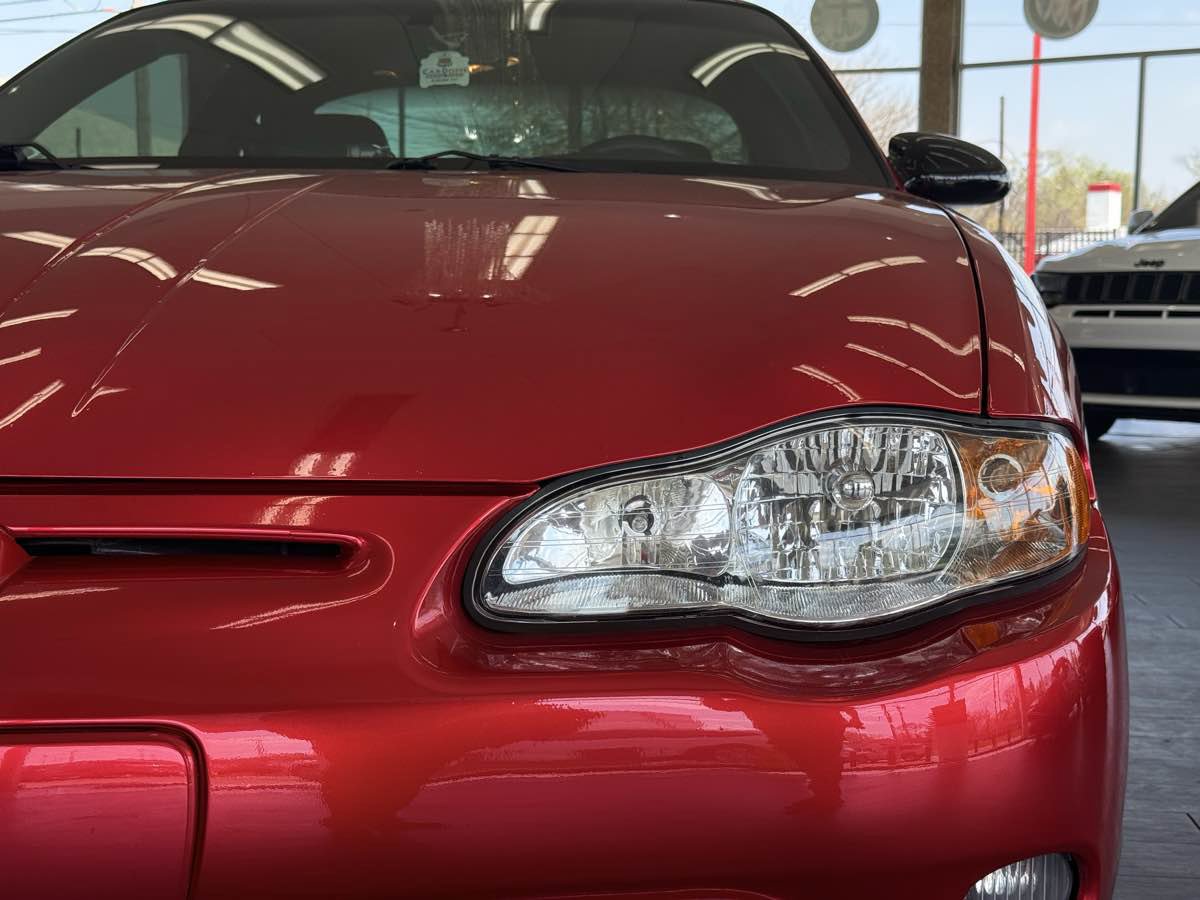 Used 2004 Chevrolet Monte Carlo SS w/ Preferred Equipment Group FWD image 4