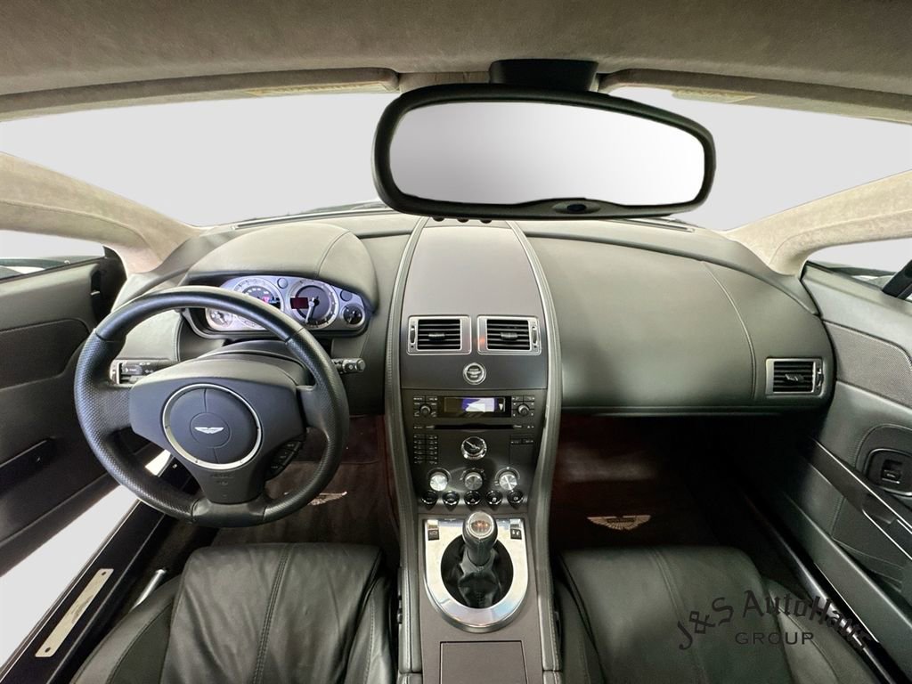 Used 2008 Aston Martin V8 Vantage Coupe RWD image 25