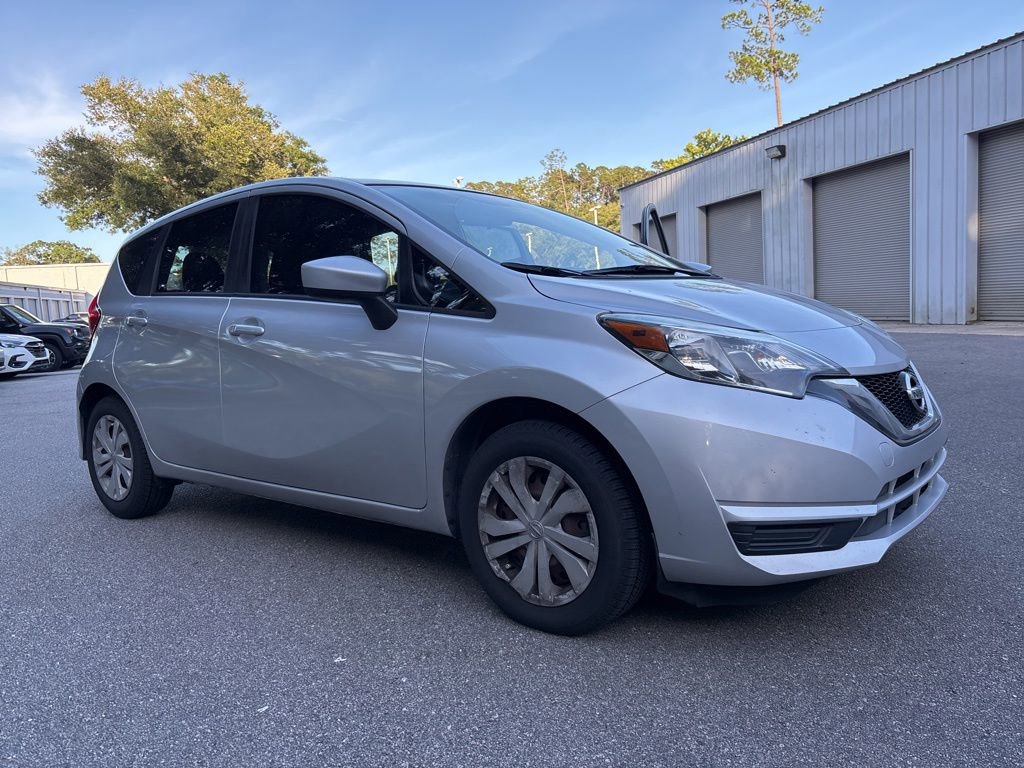 Used 2017 Nissan Versa Note SV FWD image 1