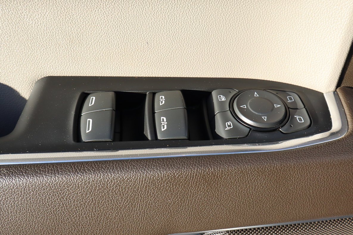 Used 2022 GMC Sierra 1500 SLT w/ SLT Premium Plus Package image 17