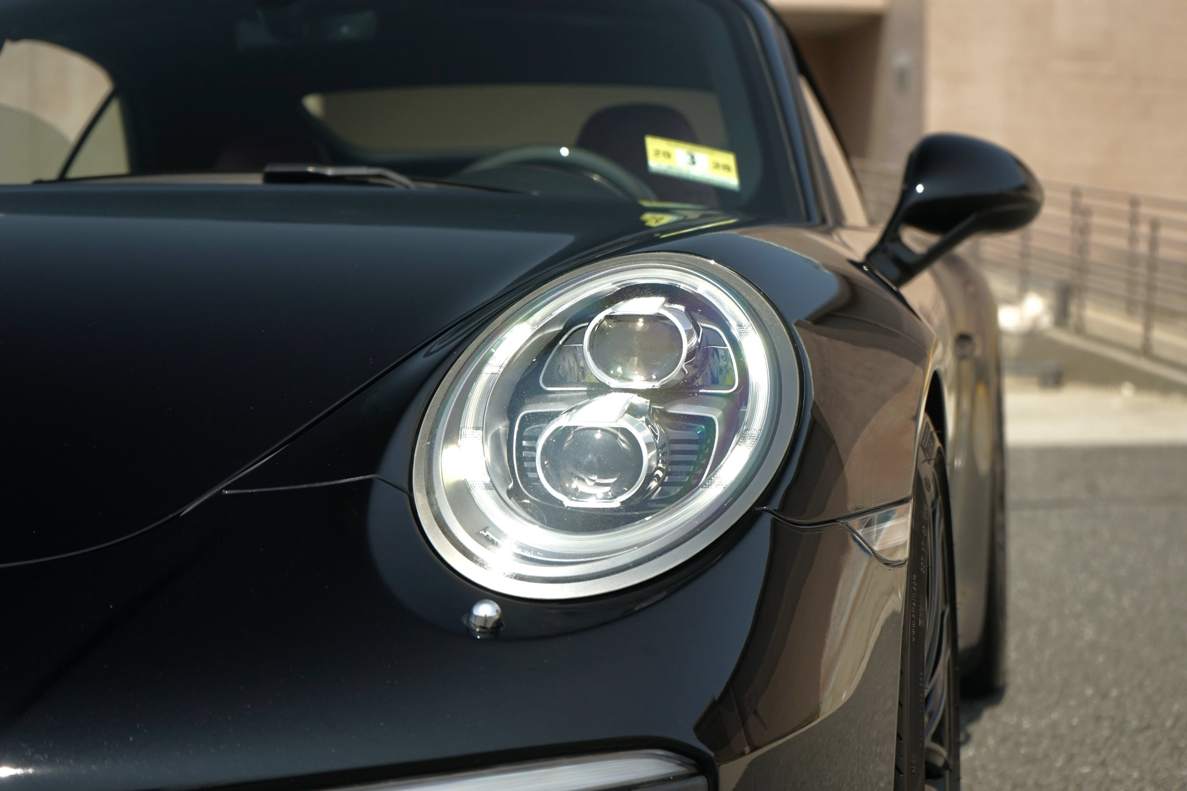 Used 2017 Porsche 911 Carrera RWD image 14