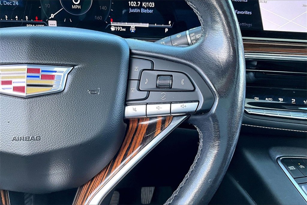 Used 2021 Cadillac Escalade Premium Luxury image 21