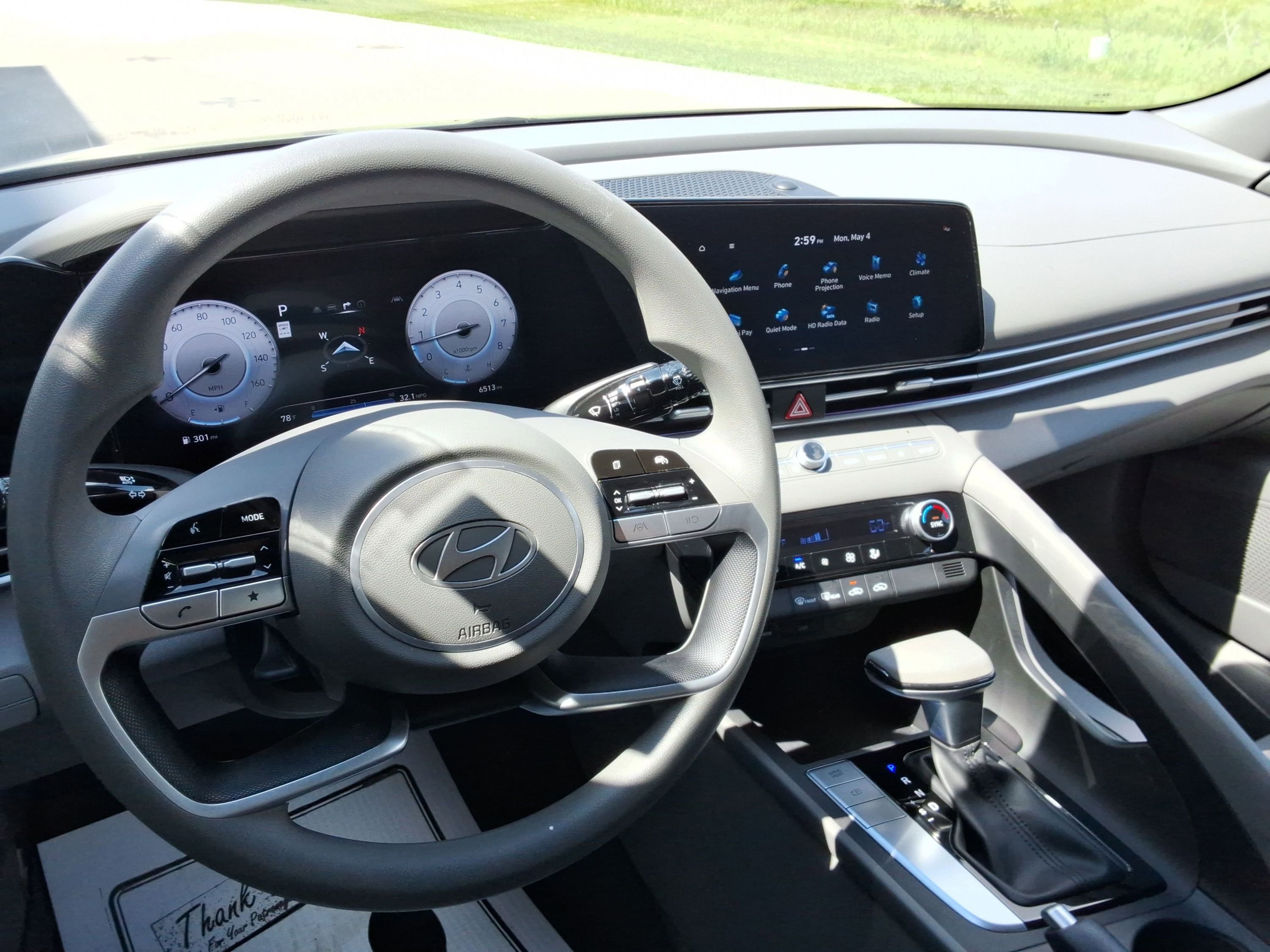 Used 2024 Hyundai Elantra SEL FWD image 12