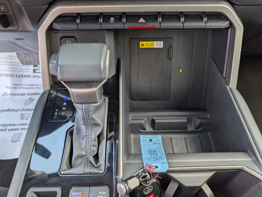 Used 2023 Toyota Tundra Limited w/ Power Package image 18
