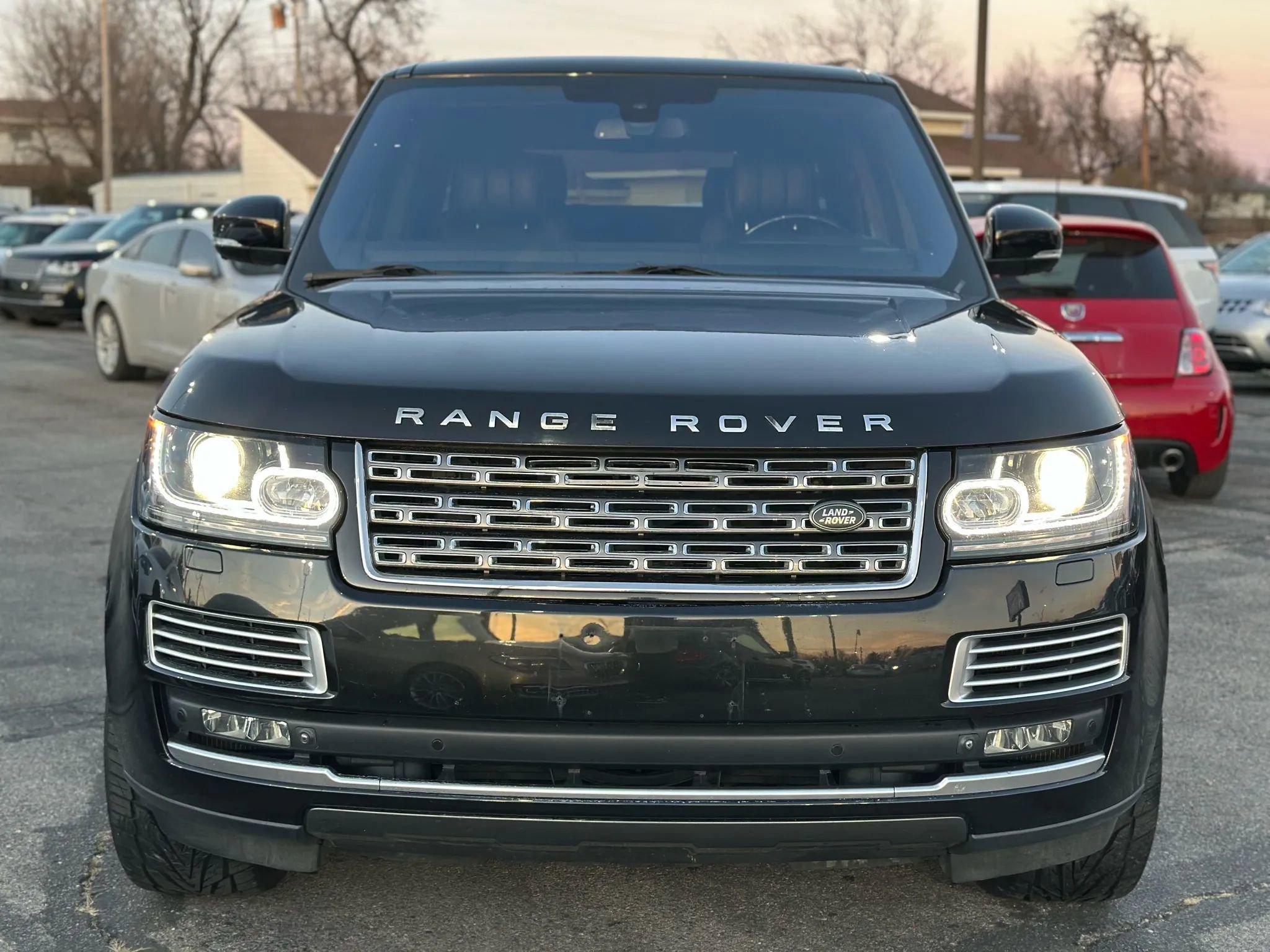 Used 2015 Land Rover Range Rover Long Wheelbase Autobiography image 3