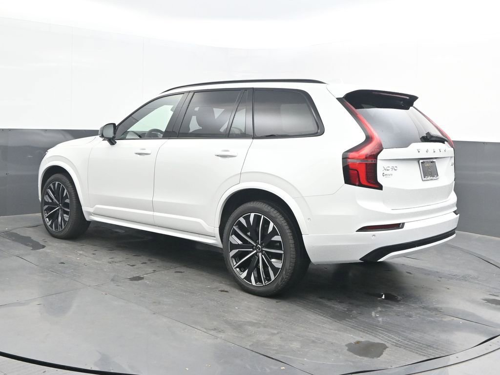 New 2026 Volvo XC90 B6 Ultra w/ Lounge Package image 3