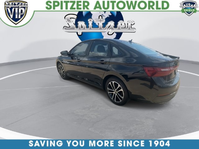 Used 2025 Volkswagen Jetta Sport FWD image 13