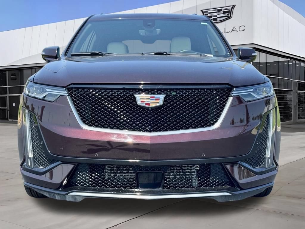 Used 2021 Cadillac XT6 Sport AWD/4WD image 4