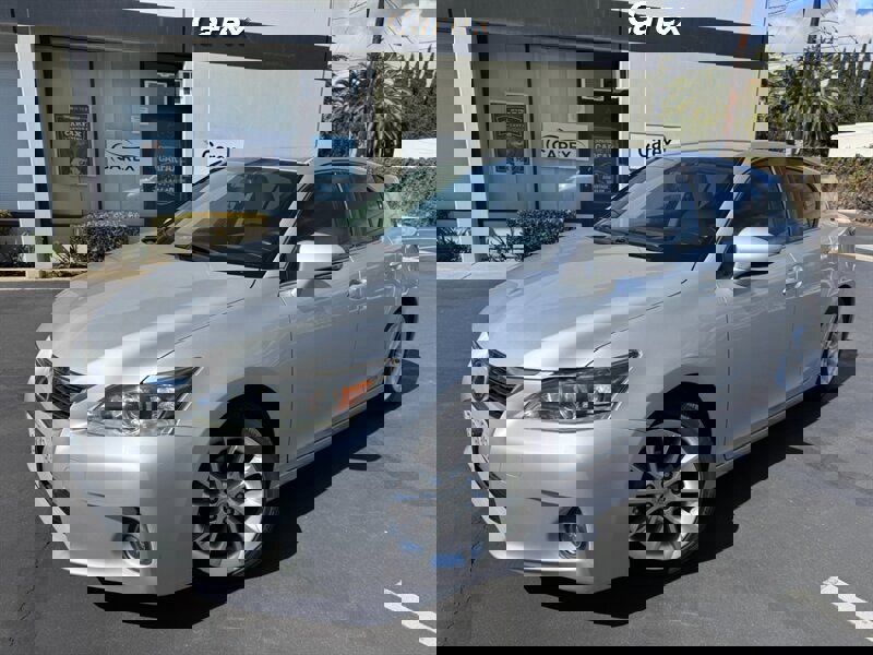 Used 2012 Lexus CT 200h image 1