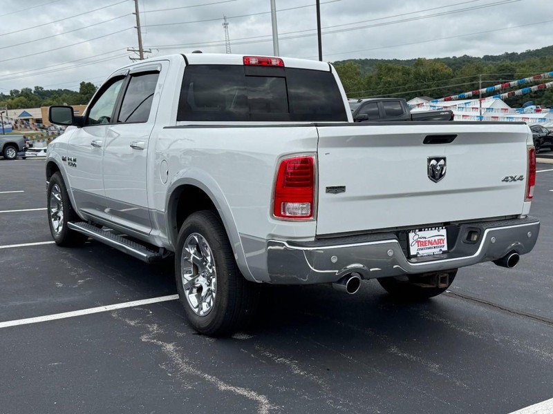 Used 2017 RAM 1500 Laramie w/ Convenience Group AWD/4WD image 6