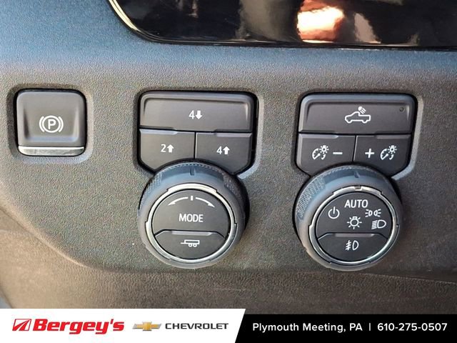 Certified 2025 Chevrolet Silverado 2500 LT w/ Convenience Package image 29