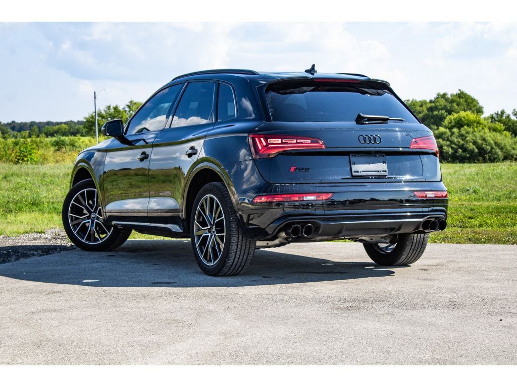 Used 2022 Audi SQ5 Prestige w/ Prestige Package image 13