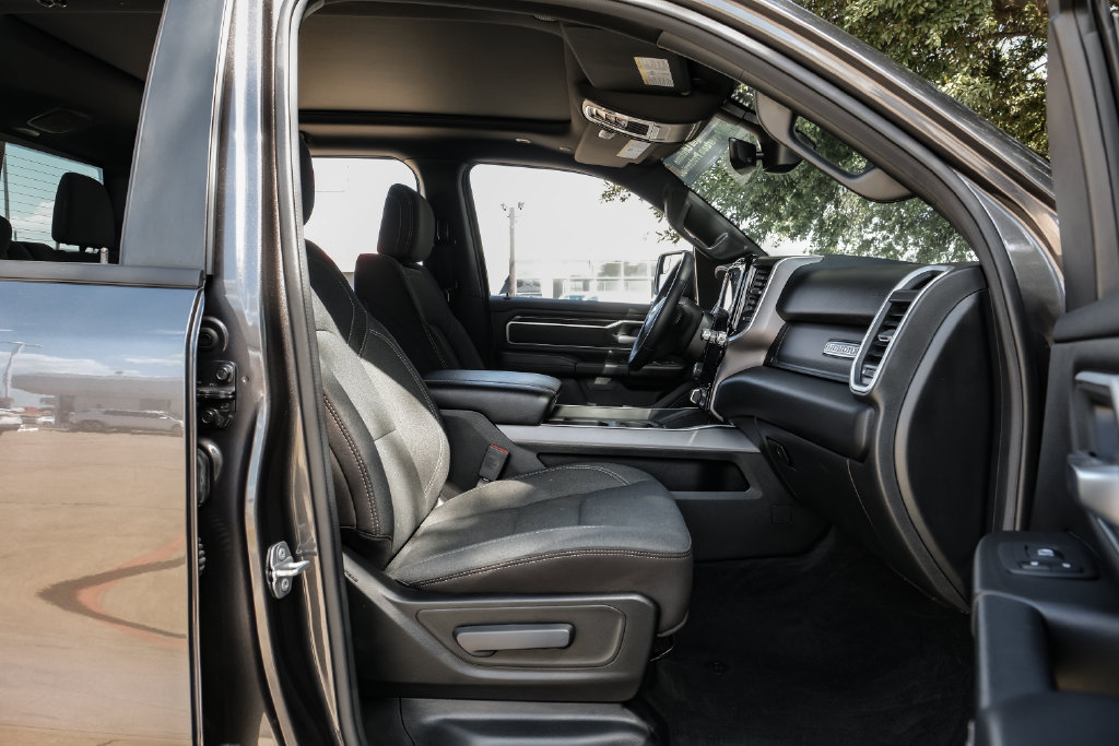 Used 2023 RAM 1500 Big Horn AWD/4WD image 48