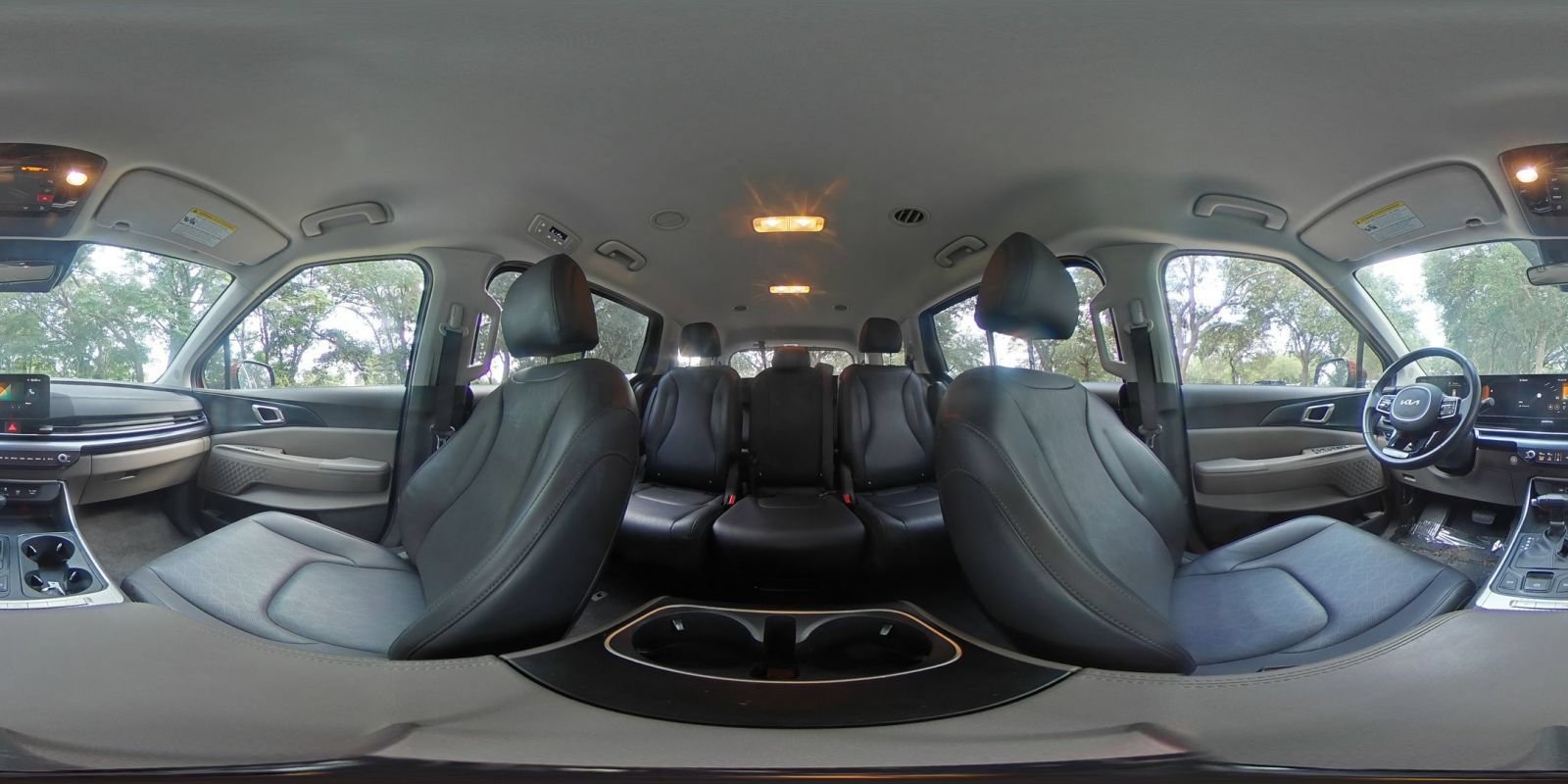 Used 2026 Kia Carnival FWD image 45