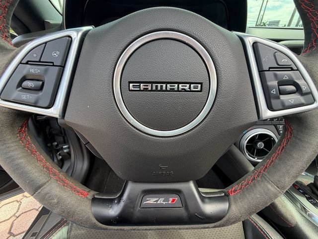 Used 2022 Chevrolet Camaro ZL1 RWD image 22