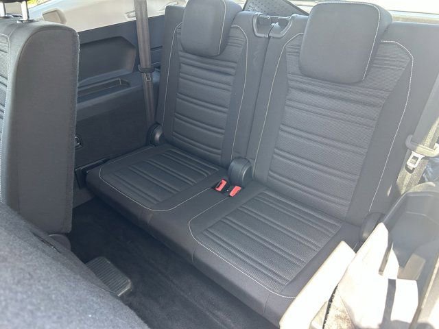 Certified 2022 Volkswagen Tiguan S FWD image 23