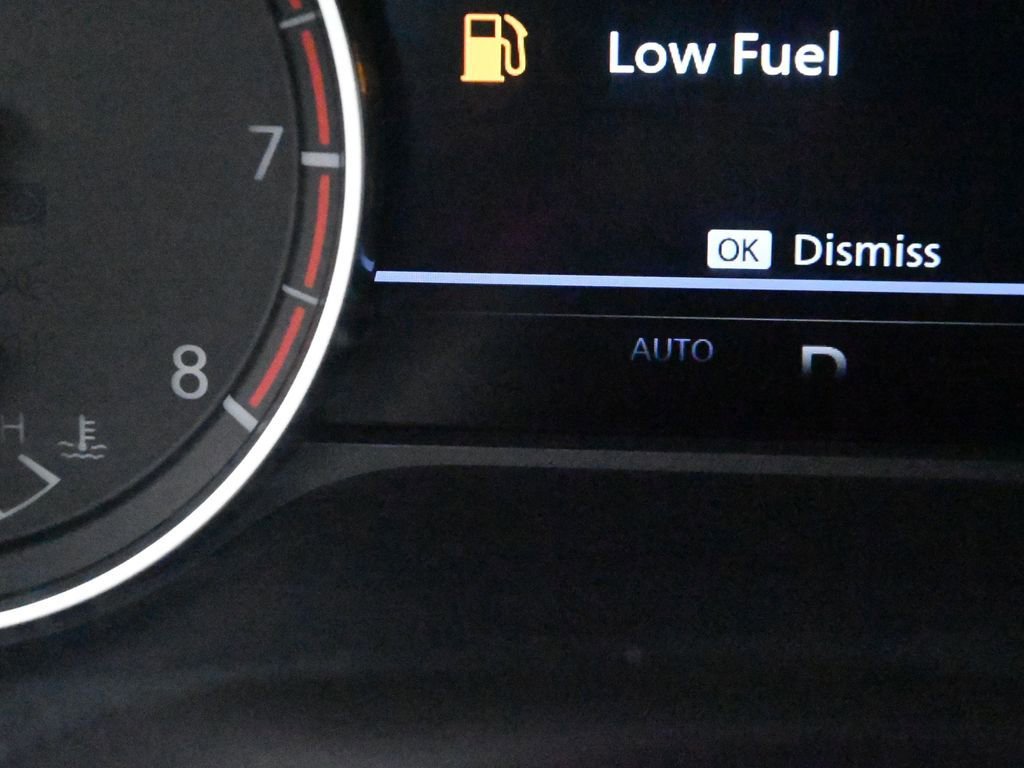 Used 2023 Nissan Rogue SV image 36