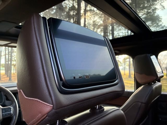 Used 2023 Ford Expedition Max King Ranch image 23