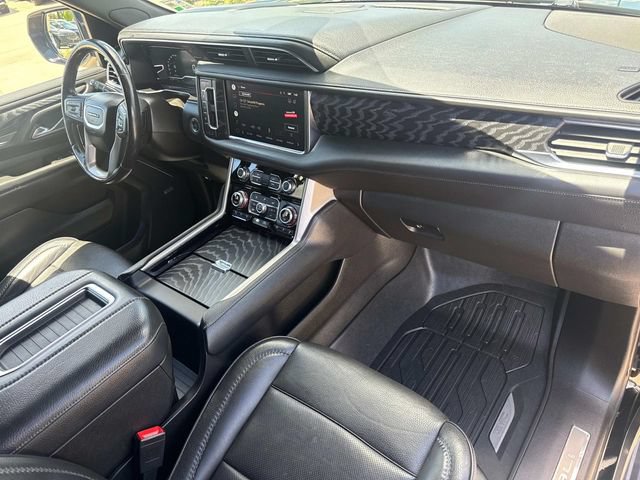 Used 2022 GMC Yukon Denali RWD image 18