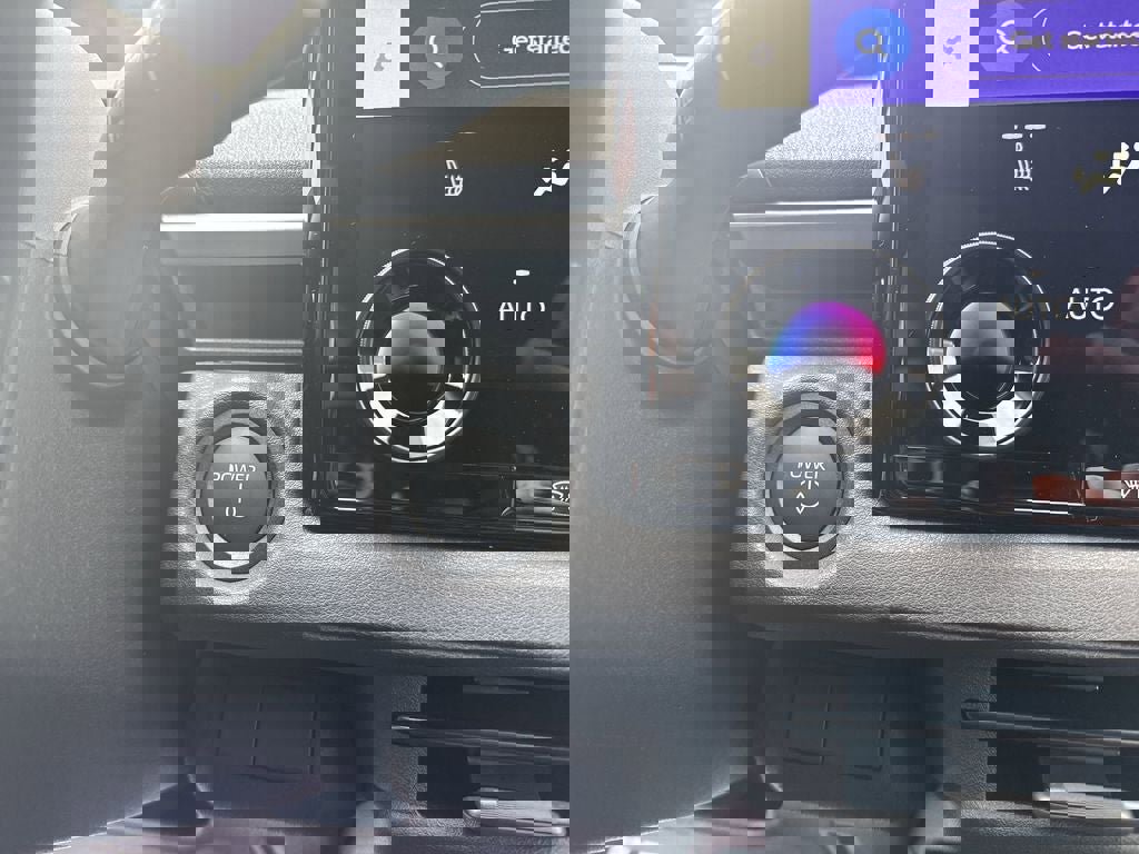 New 2026 Subaru Solterra Premium w/ Premium Convenience Package image 29