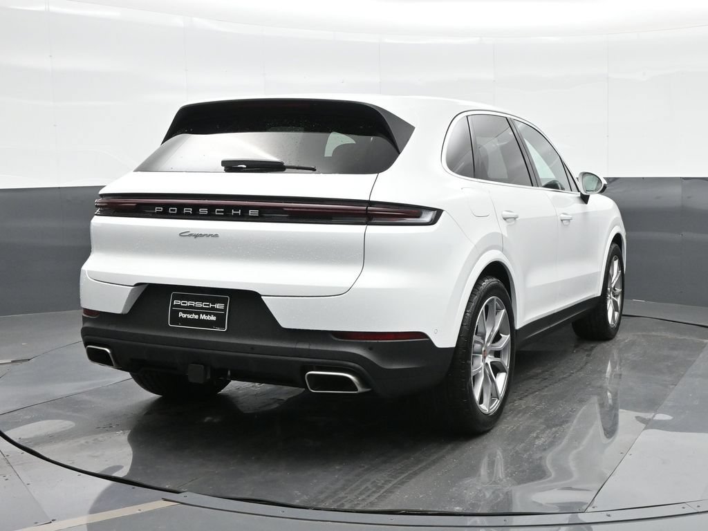 Certified 2026 Porsche Cayenne AWD/4WD image 6