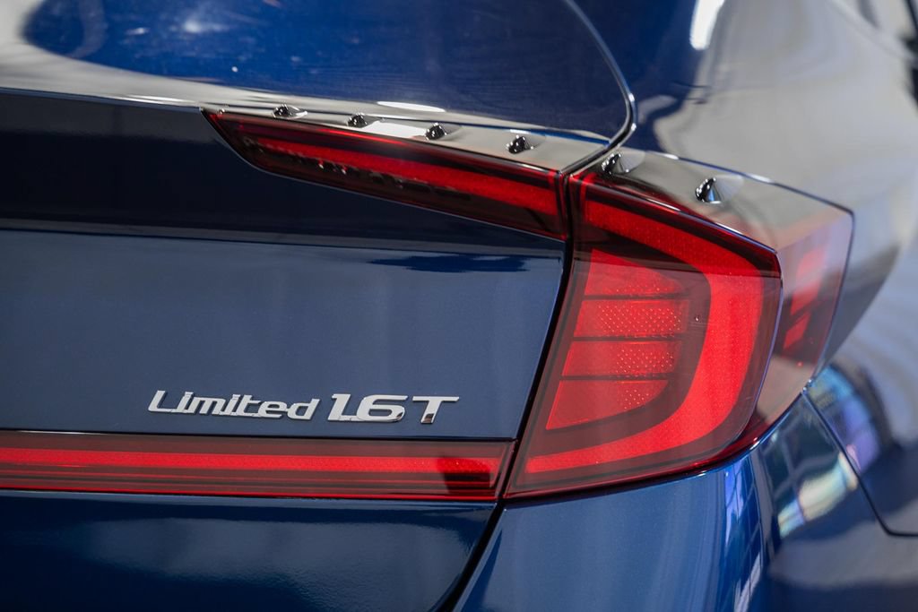 Used 2021 Hyundai Sonata Limited w/ Cargo Package FWD image 7