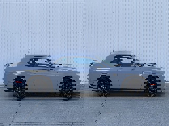 Used 2021 Dodge Challenger R/T w/ Shaker Package image 3