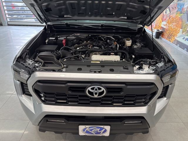 Used 2024 Toyota Tacoma TRD Off-Road image 49