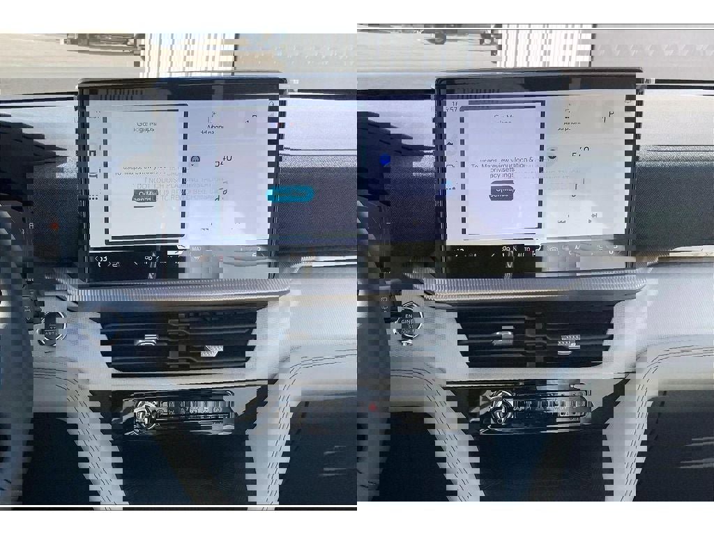 New 2026 Ford Explorer Active w/ Active Comfort Package image 8