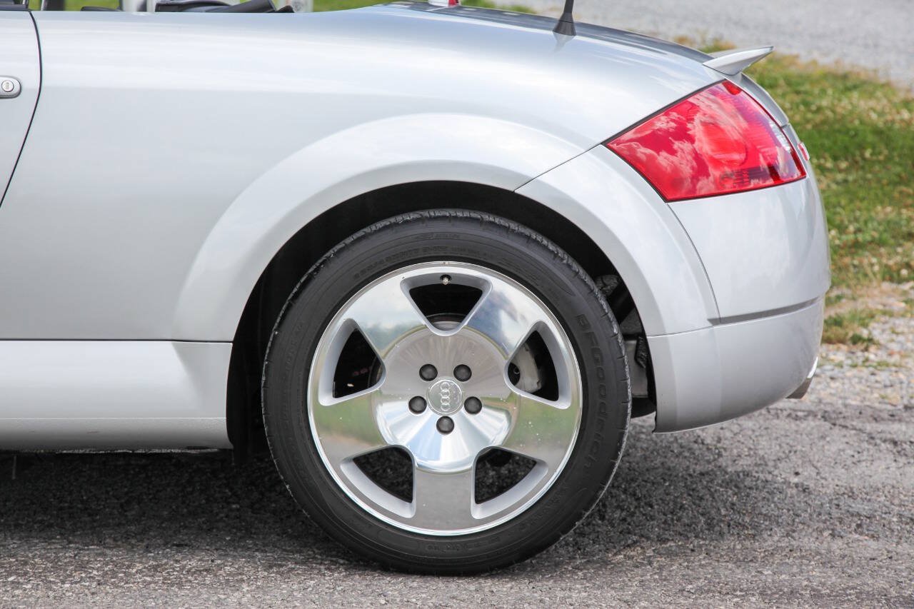 Used 2001 Audi TT 1.8T AWD/4WD image 11