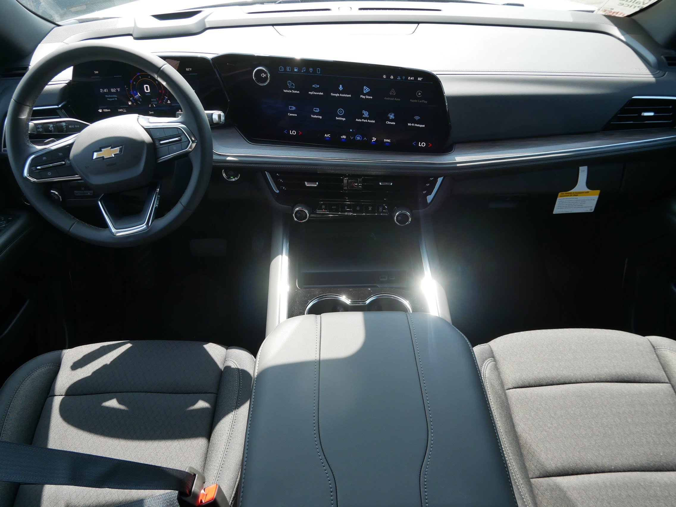 New 2026 Chevrolet Tahoe LS w/ LS Custom Edition AWD/4WD image 6