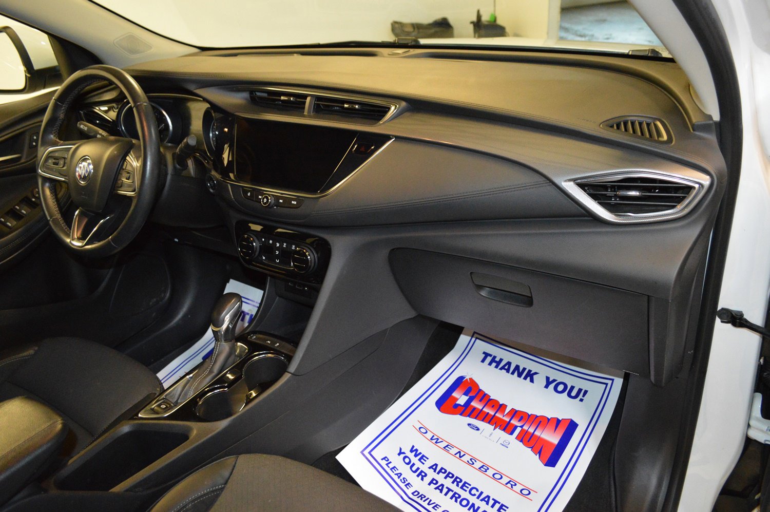 Used 2022 Buick Encore GX Select image 10