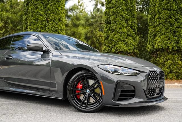 Used 2022 BMW M440i Coupe RWD image 7