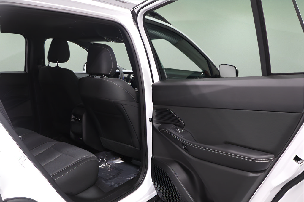 New 2026 Jeep Cherokee Laredo AWD/4WD image 16