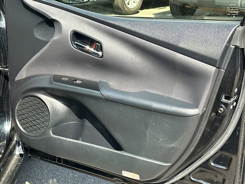 Used 2018 Toyota Prius Two image 12