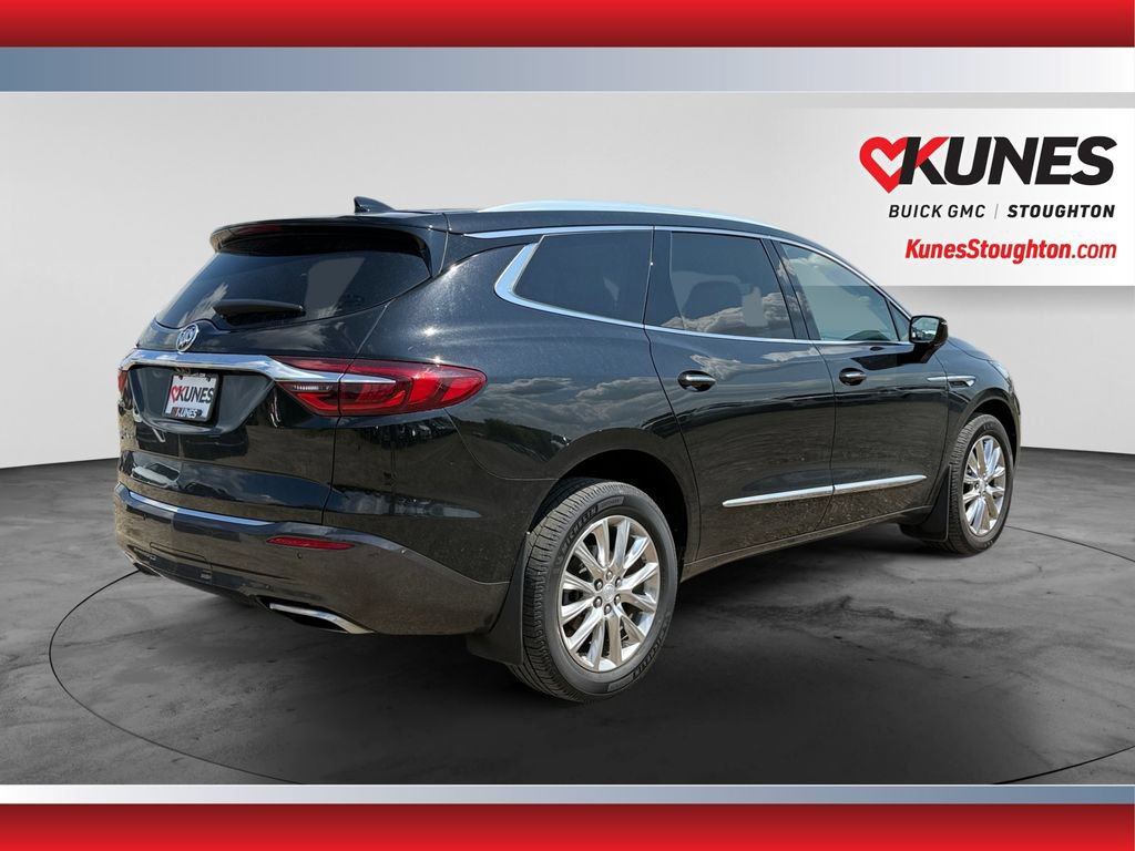Used 2021 Buick Enclave Premium w/ Surround and Sites Package AWD/4WD image 8