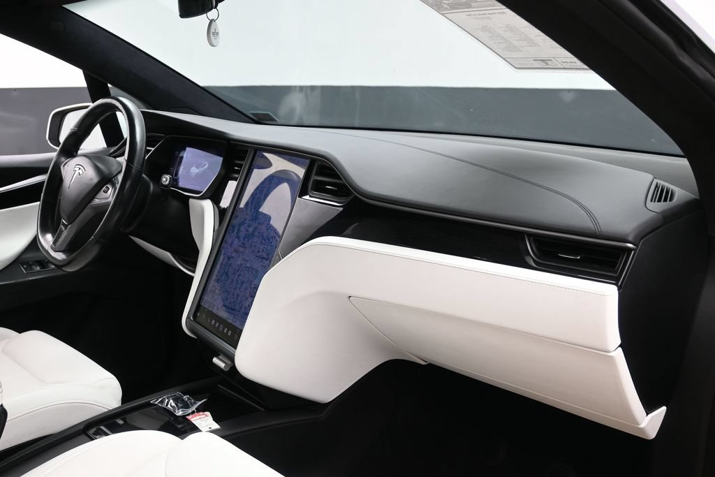 Used 2019 Tesla Model X 100D AWD/4WD image 32
