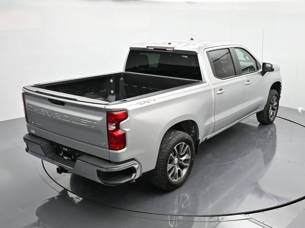 Used 2020 Chevrolet Silverado 1500 LT image 29