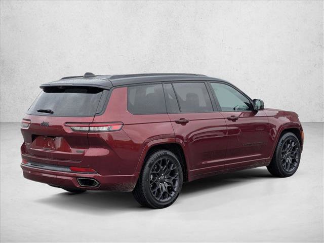 Used 2023 Jeep Grand Cherokee L Summit image 5