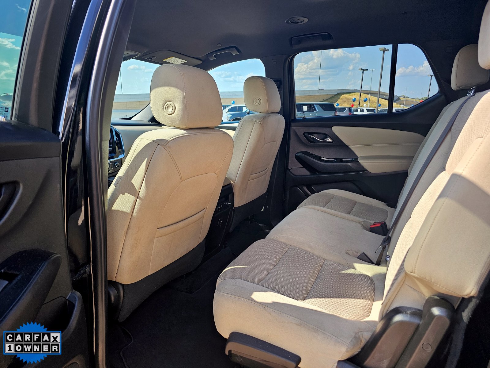 Used 2023 Chevrolet Traverse LS w/ Safety Package FWD image 33