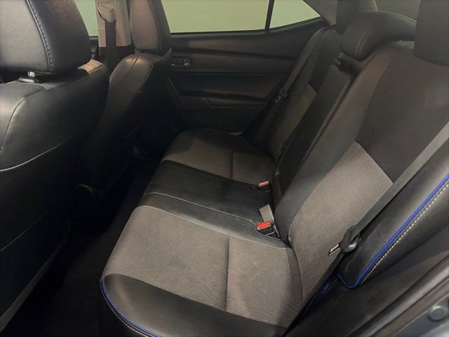 Used 2018 Toyota Corolla SE image 27