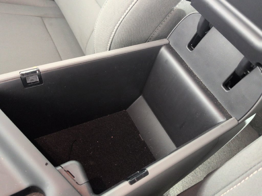 Used 2024 Hyundai Elantra SEL FWD image 29