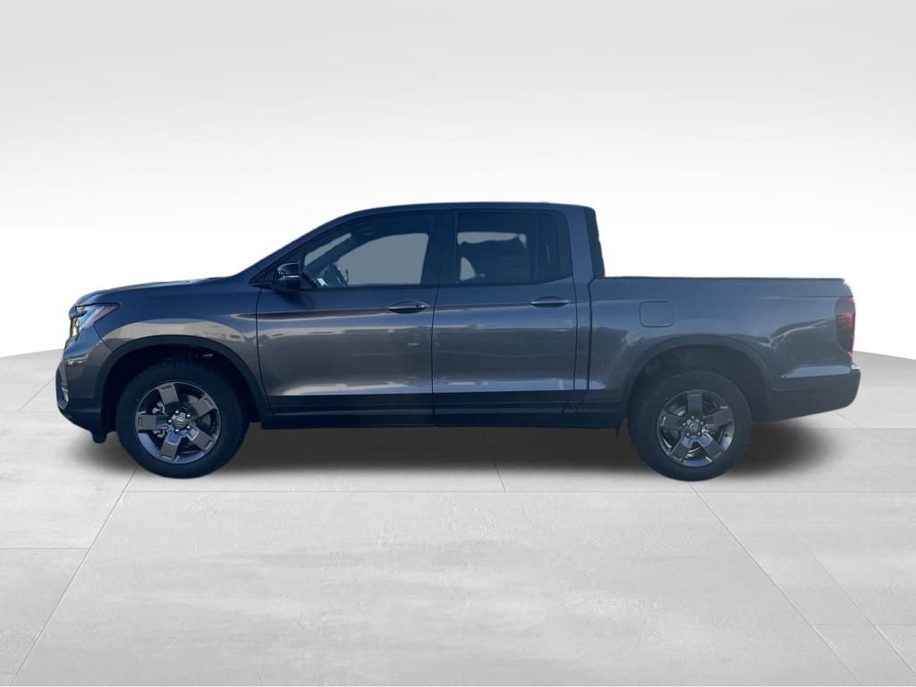 Used 2025 Honda Ridgeline TrailSport image 4