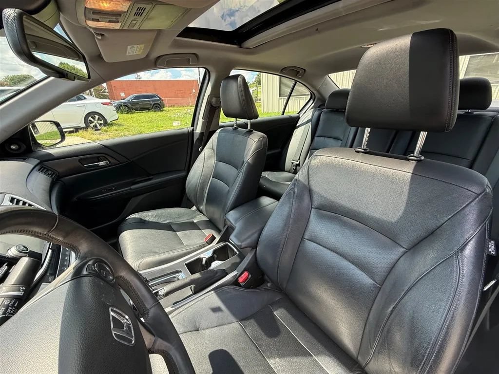 Used 2015 Honda Accord EX-L image 22