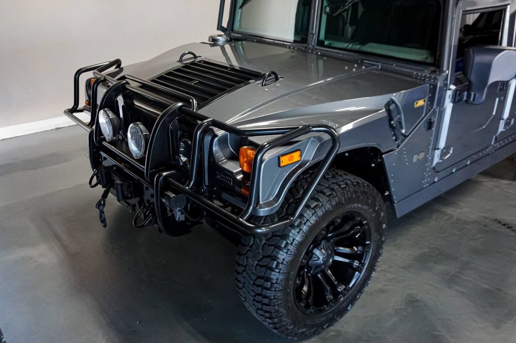 Used 2003 HUMMER H1 4-Door Wagon AWD/4WD image 96